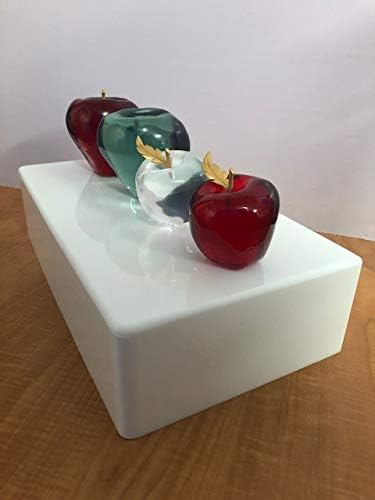 White 16W 9D 4H Art Sculpture Acrylic Display Stand