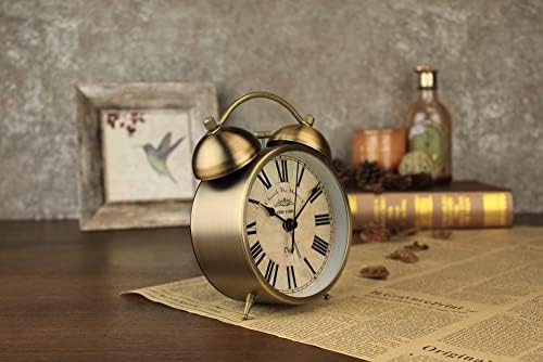 Maxspace Retro Analog Metal Table Clock