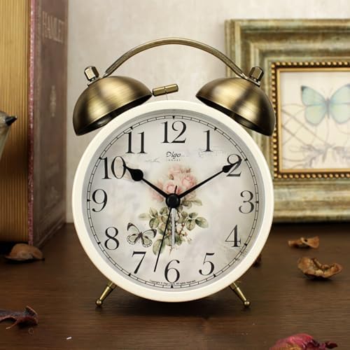 Maxspace Retro Analog Alarm Clock with Night Light