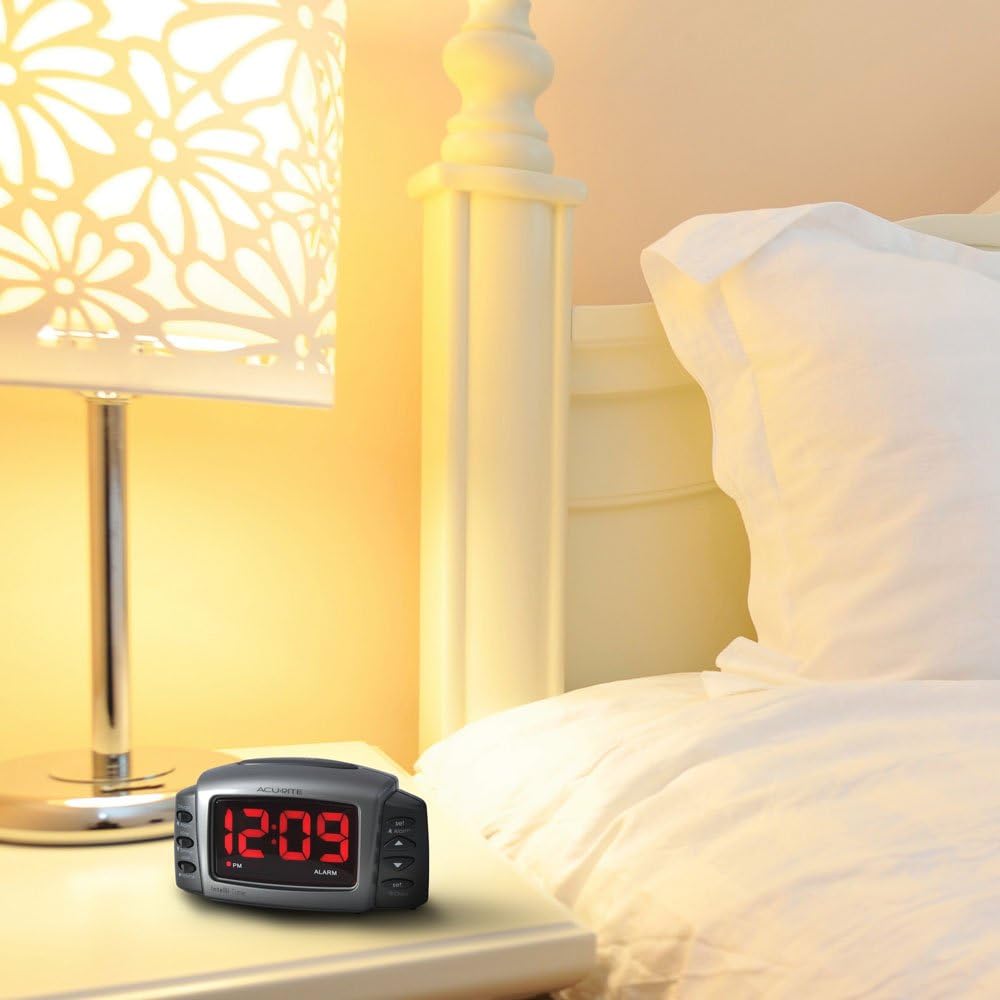 AcuRite Intelli-Time Alarm Clock with Adjustable Volume and Brightness