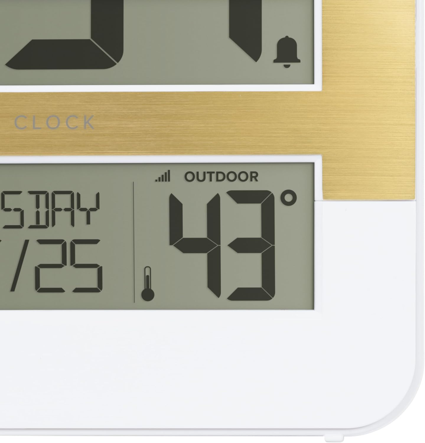 La Crosse Technology L73859 Two-Tone Atomic Digital Clock with Temperature 1
