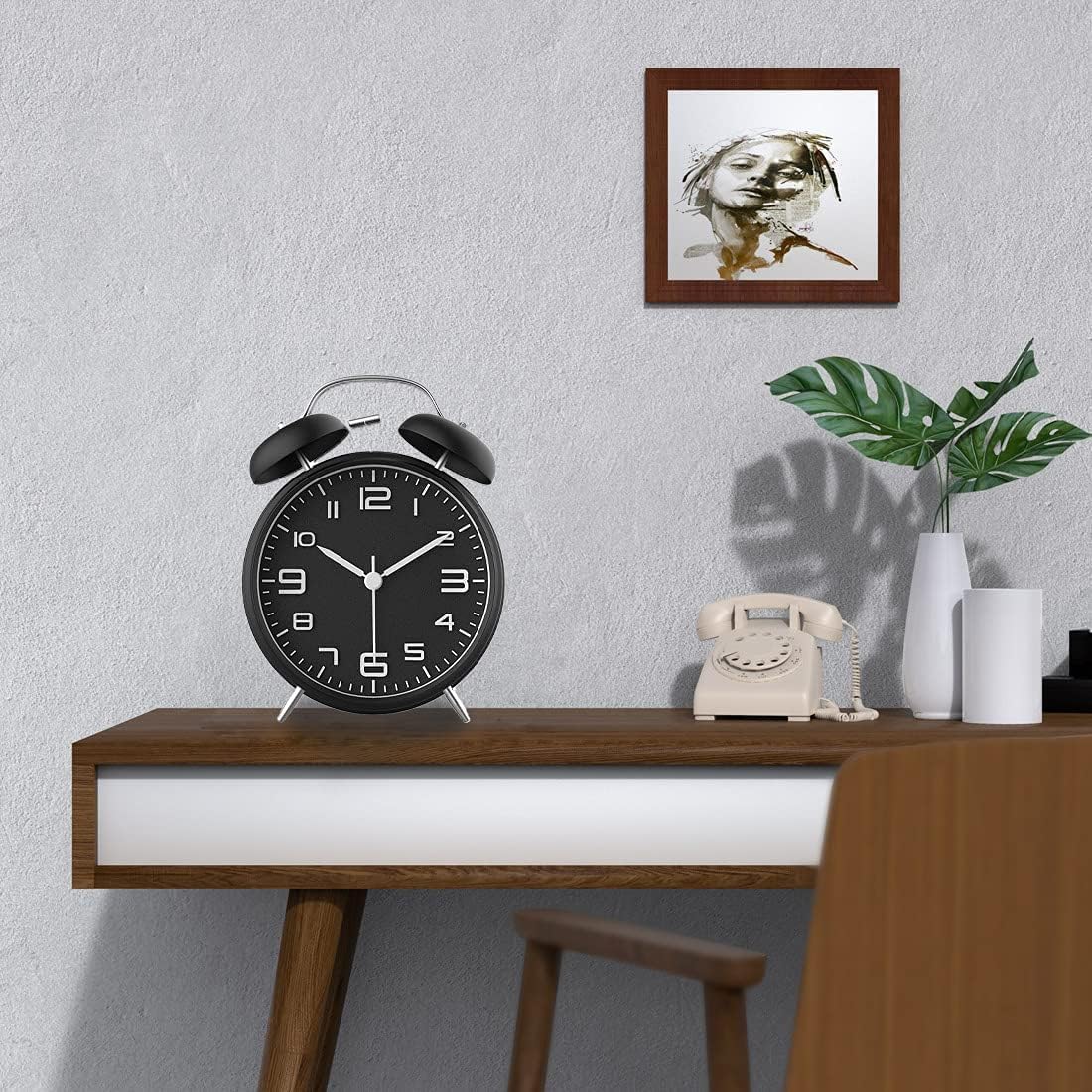 Loud Alarm Clock for Heavy Sleepers Adults