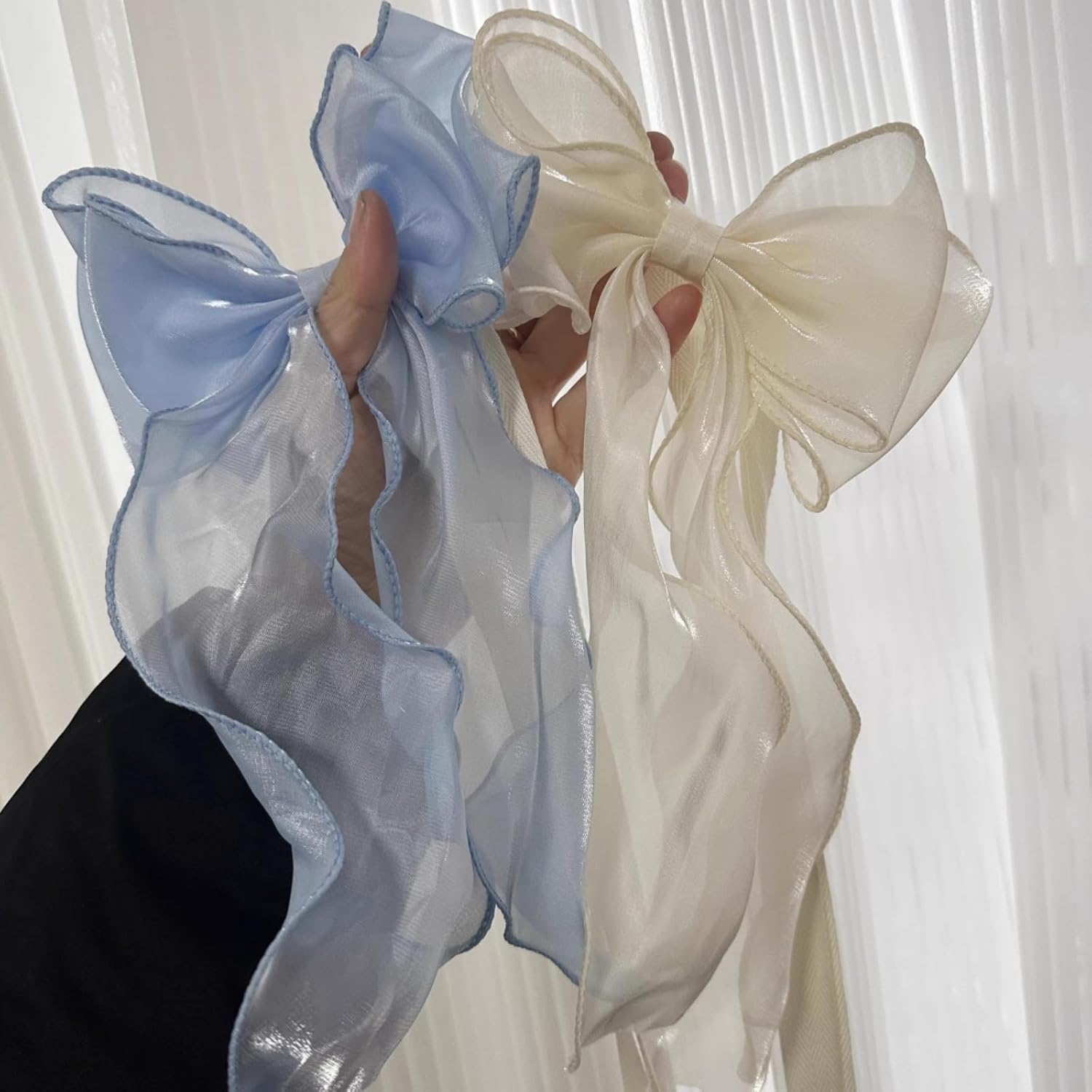 2 Pack French Silky Bow Curtain Holdbacks